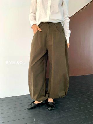 深棕色