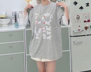 灰色