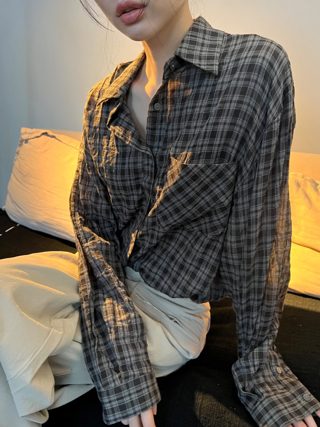 灰色