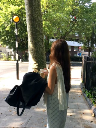 白色