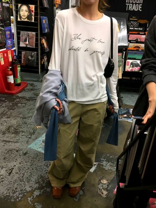 白色