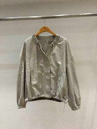 米色