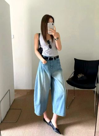 浅蓝色