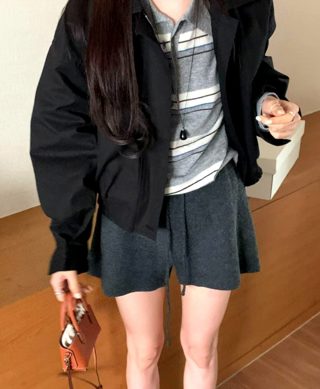 黑色