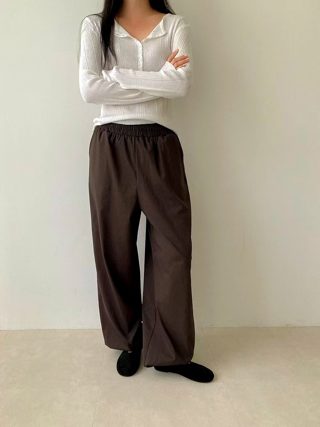 深棕色