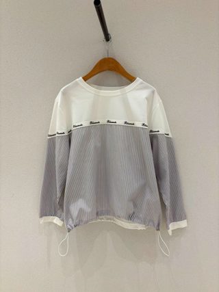 蓝色