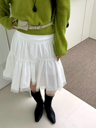 白色