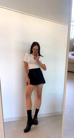 白色