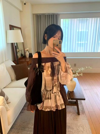 白色