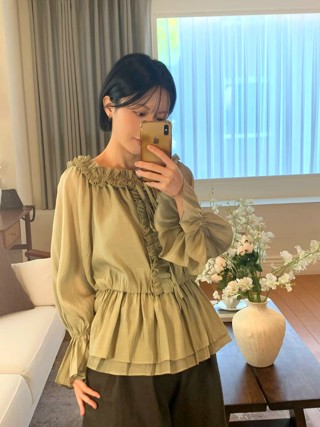 浅绿色