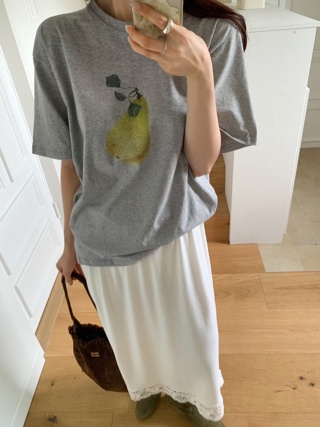 灰色