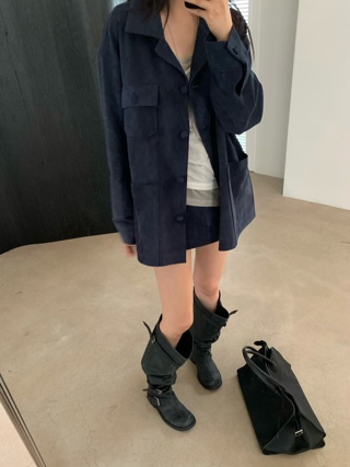 藏青色