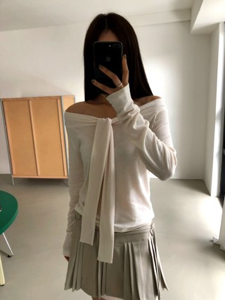 白色