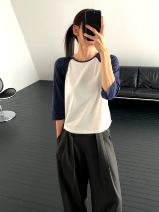 白色