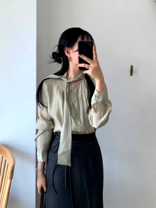 浅绿色