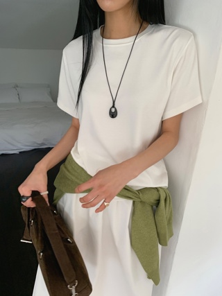 白色