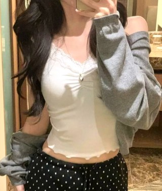 白色