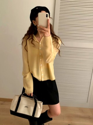 黄色