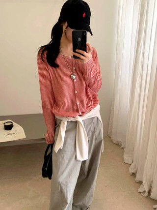 红色