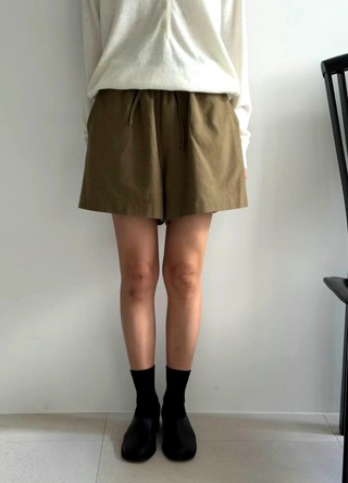 军绿色