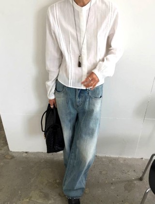 白色