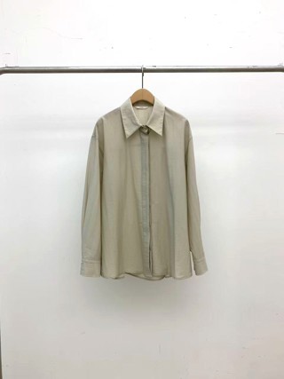 米色