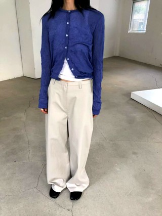 蓝色