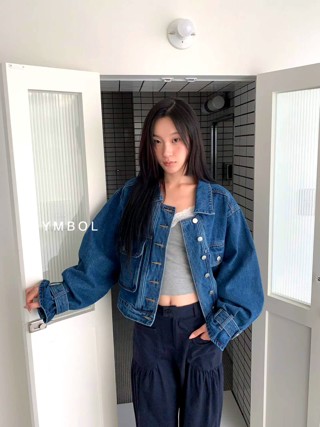 蓝色