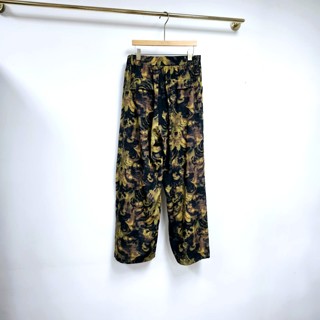 蓝色