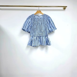 蓝色