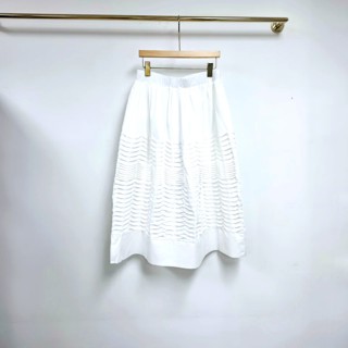 黄色
