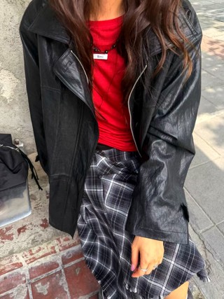 红色