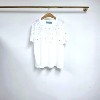 白色