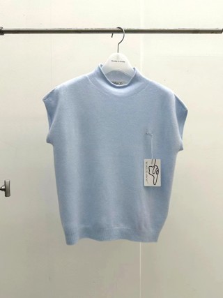 蓝色