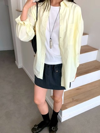 黄色