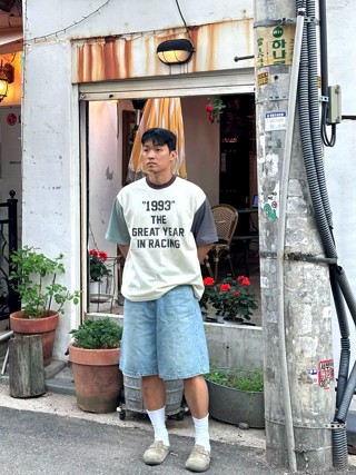 白色