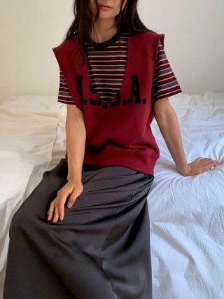 红色