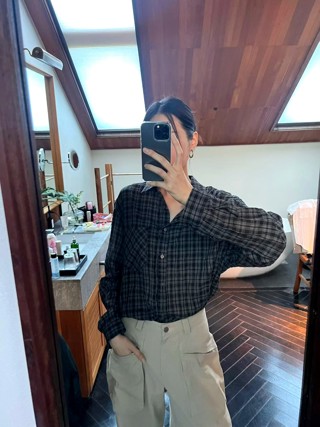 黑色