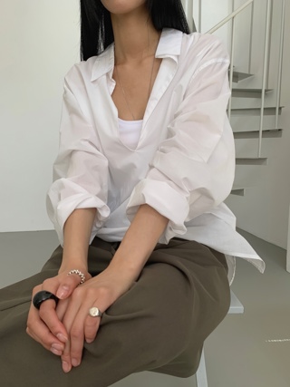 白色