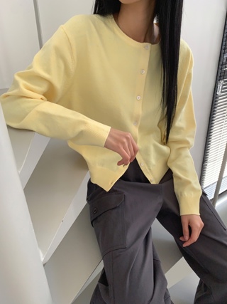 黄色