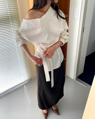 白色