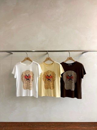 黄色