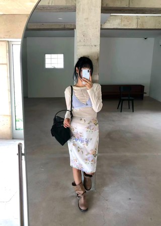 白色