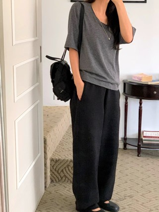 白色