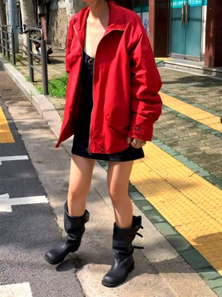 红色
