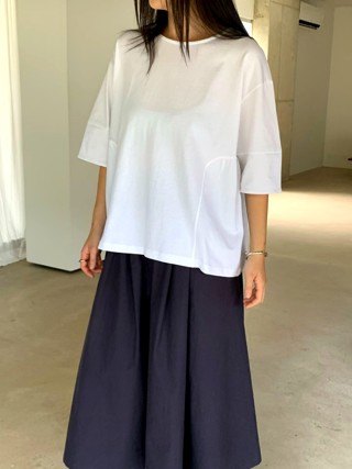 白色