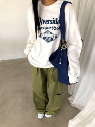 白色