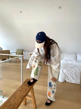 灰色