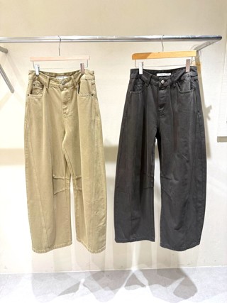 卡其色