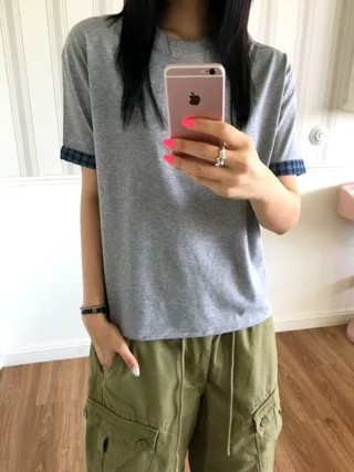 灰色